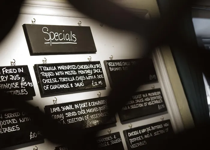 Hotell The Boars Head 3*