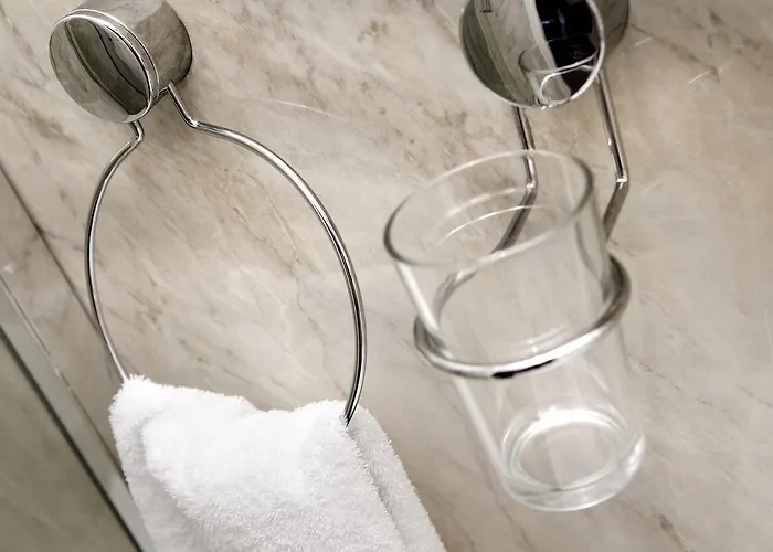 The Boars Head 3* Long Preston