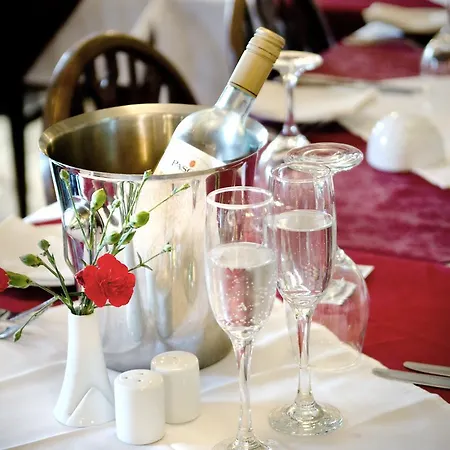 Hotel The Boars Head 3*